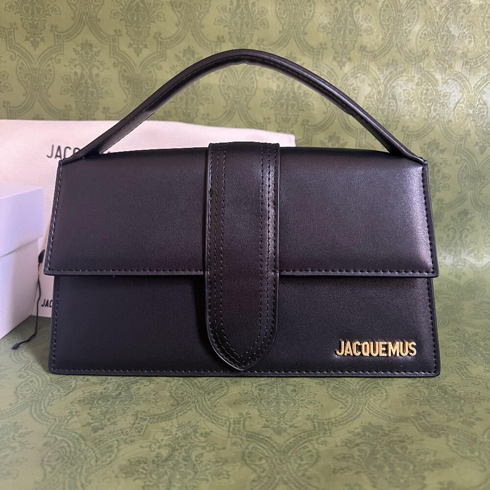 Jacquemus Le grand Bambino Crossbody flap bag